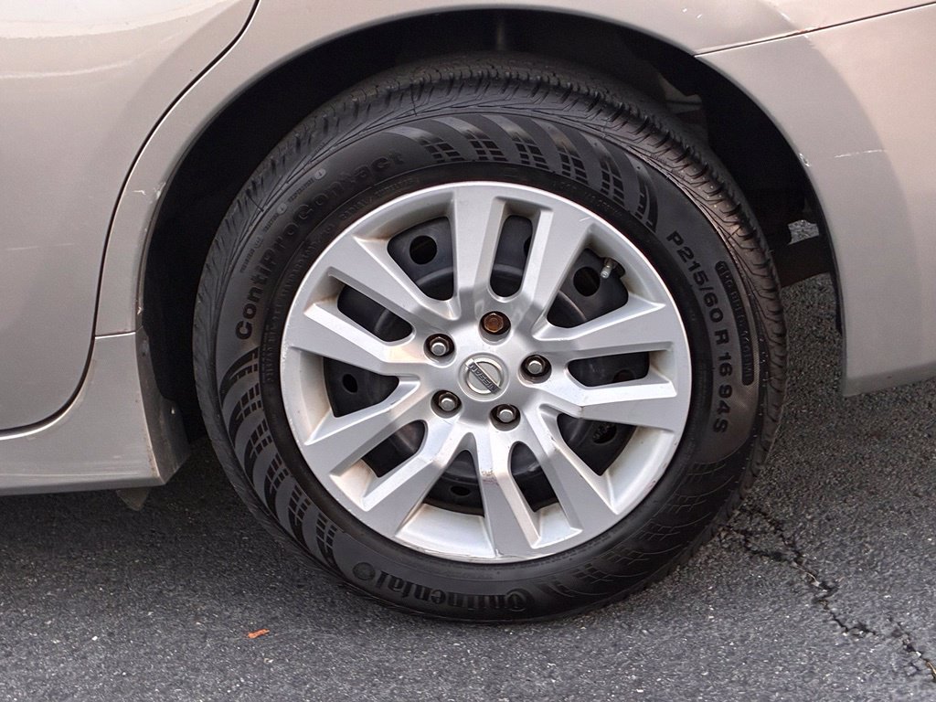 Used 2013 Nissan Altima 2.5 S FWD image 47