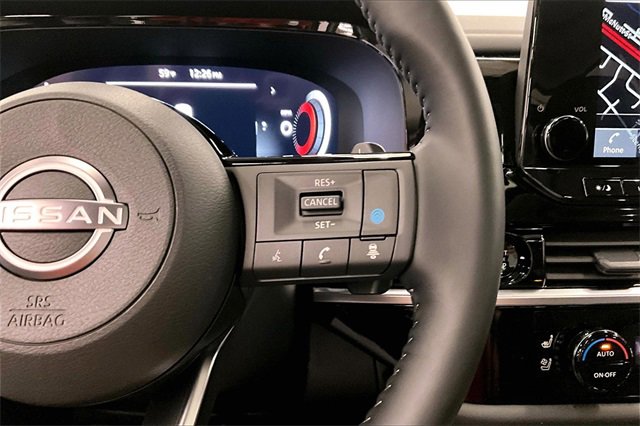 New 2025 Nissan Pathfinder Platinum image 21