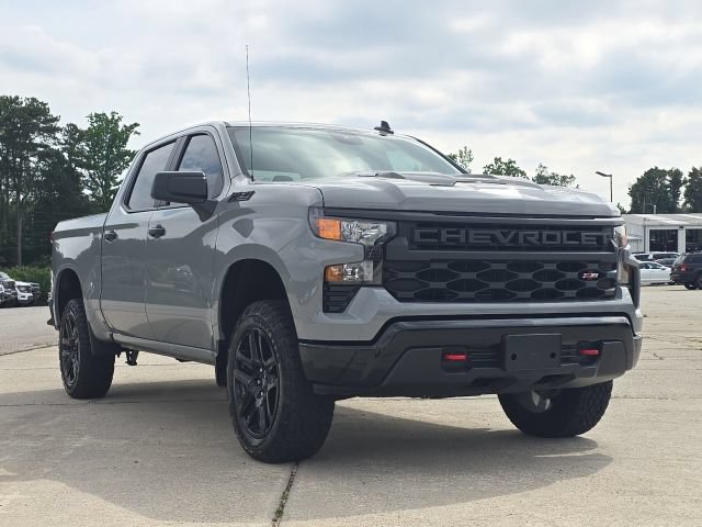 Used 2025 Chevrolet Silverado 1500 Custom Trail Boss AWD/4WD image 7