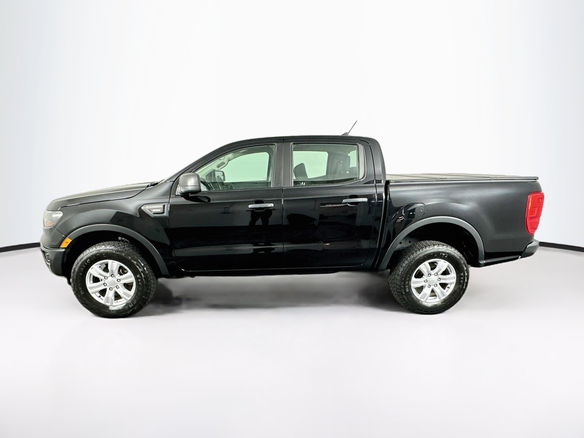 Used 2019 Ford Ranger XL w/ Equipment Group 101A Mid RWD image 4