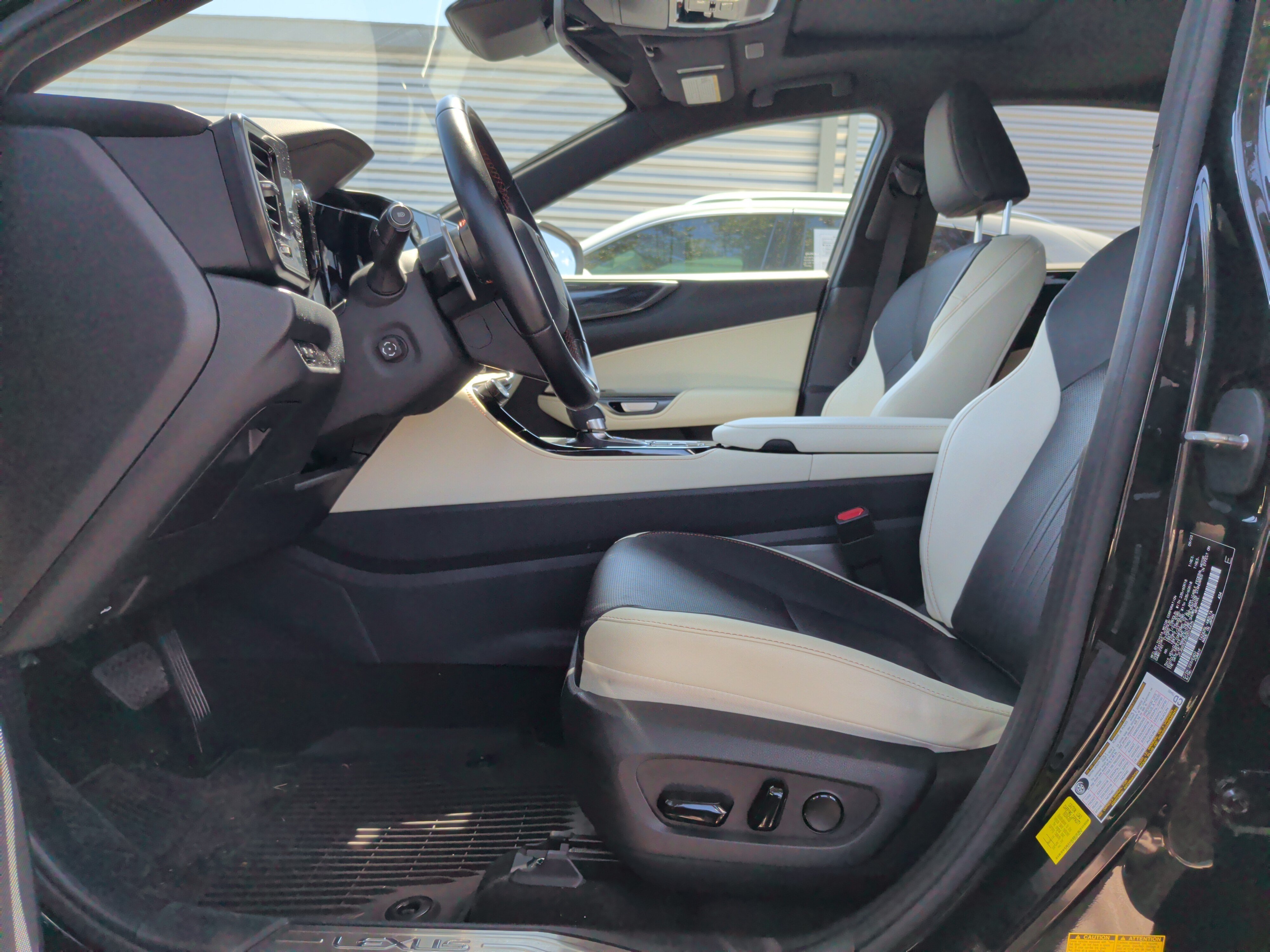 Used 2024 Lexus NX 350 AWD image 16