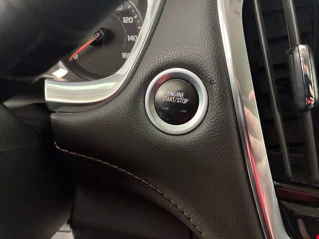 Used 2020 Chevrolet Traverse LT w/ LPO, Blackout Package image 24