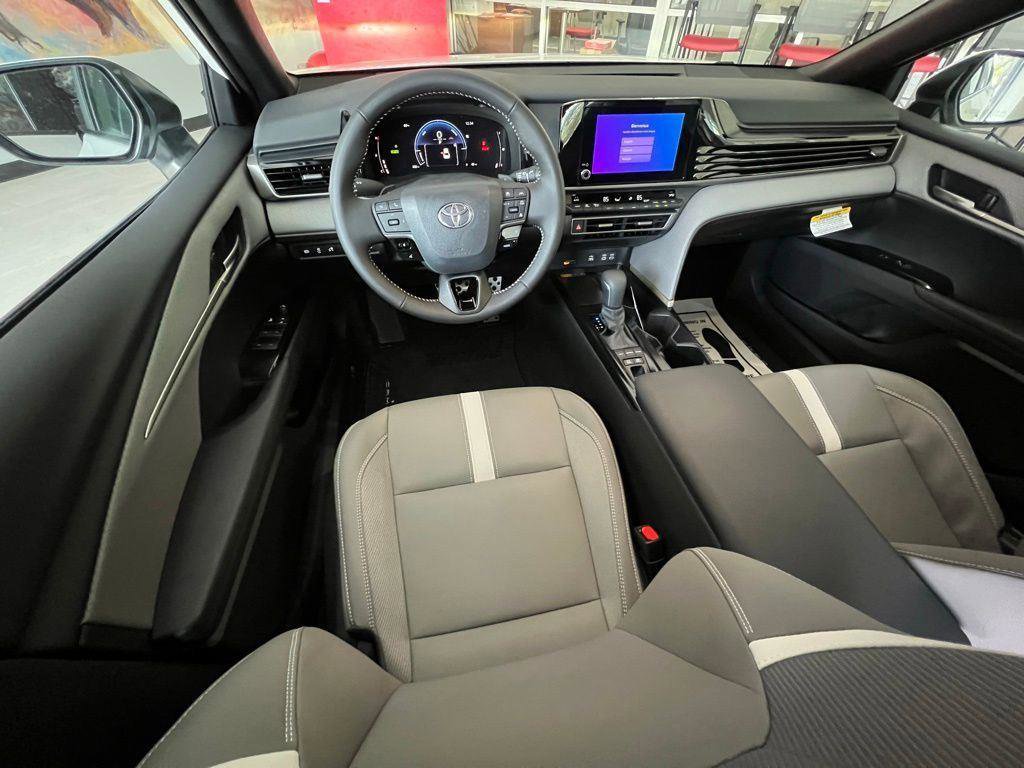 New 2026 Toyota Camry SE w/ Convenience Package FWD image 11