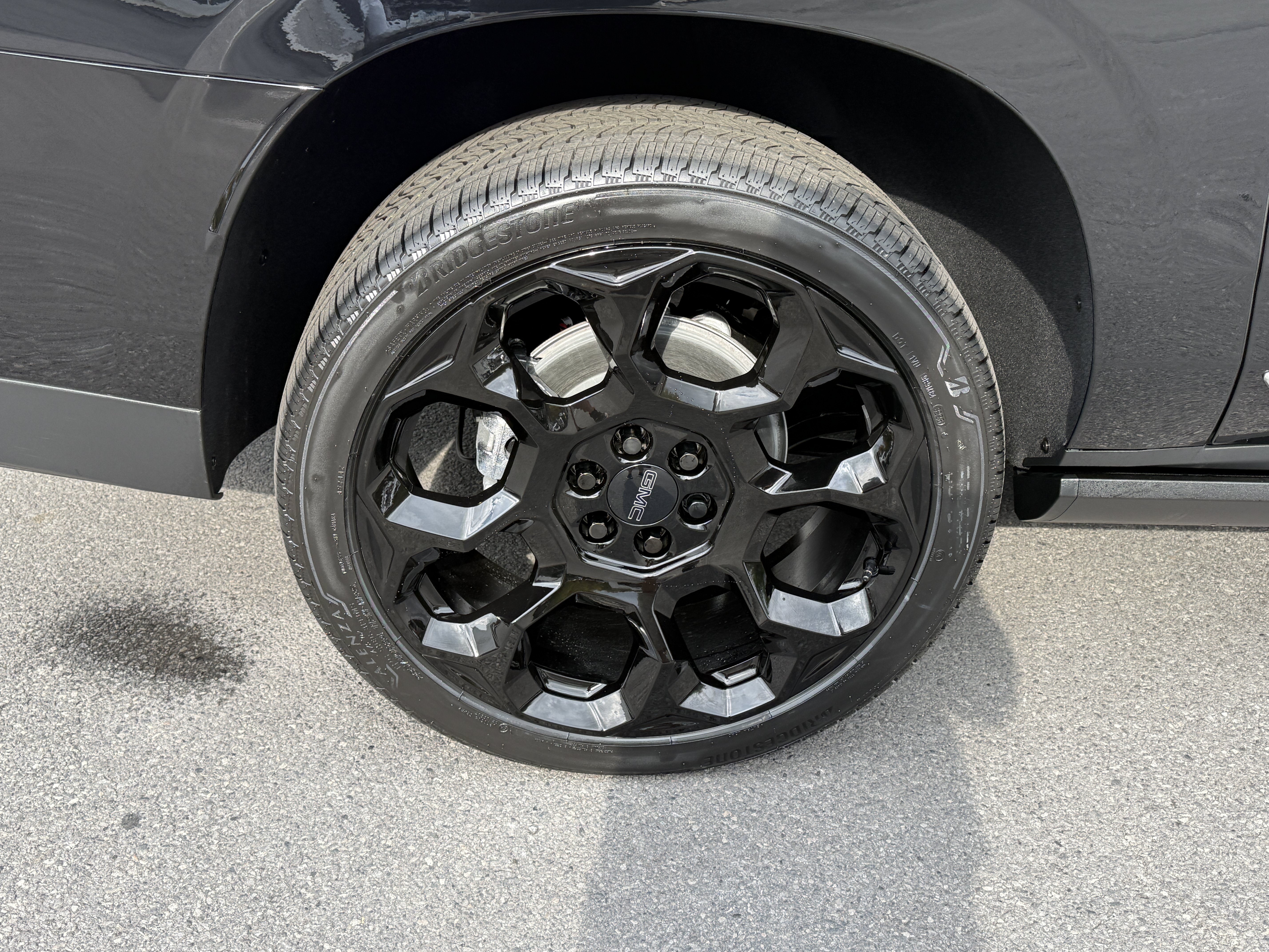New 2027 GMC Yukon XL Denali AWD/4WD image 11