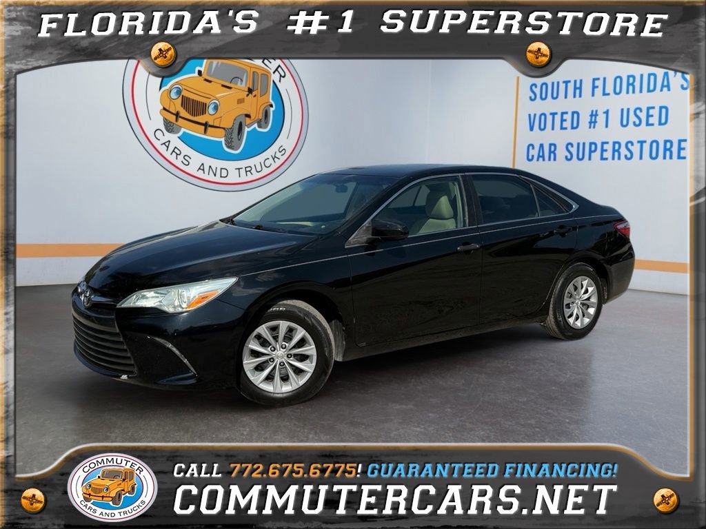 Used 2016 Toyota Camry LE FWD image 1