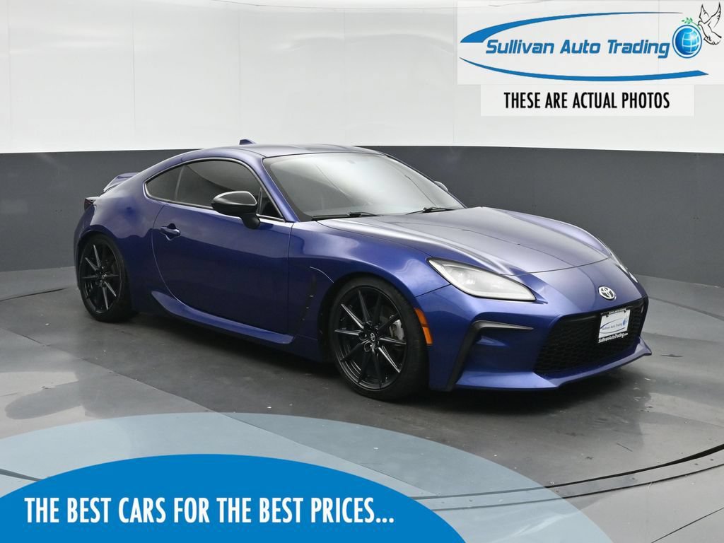 Used 2022 Toyota GR86 Premium RWD image 1