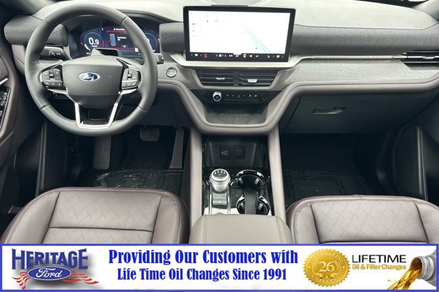 New 2026 Ford Explorer Platinum image 13