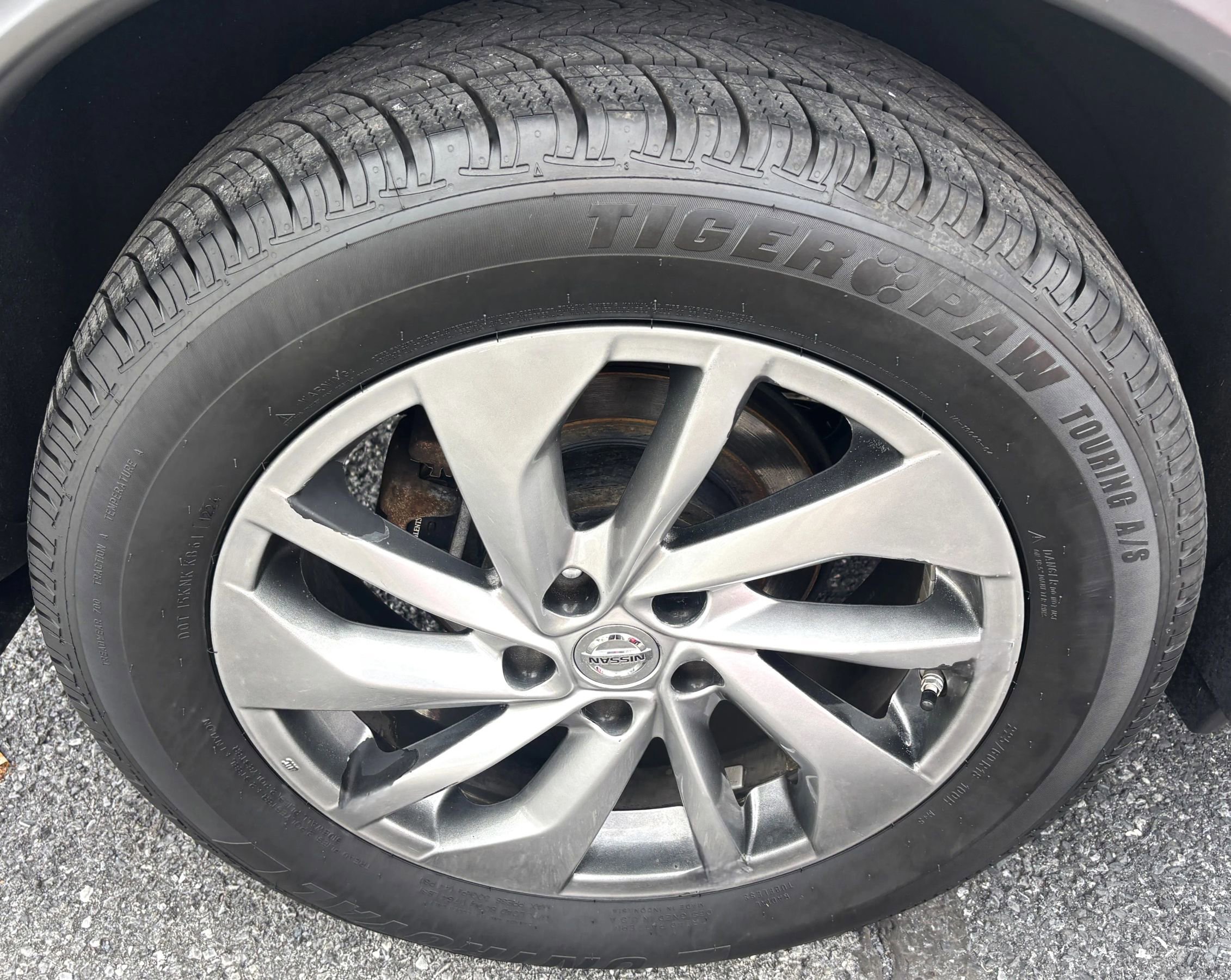 Used 2014 Nissan Rogue SL w/ SL Premium Package image 8