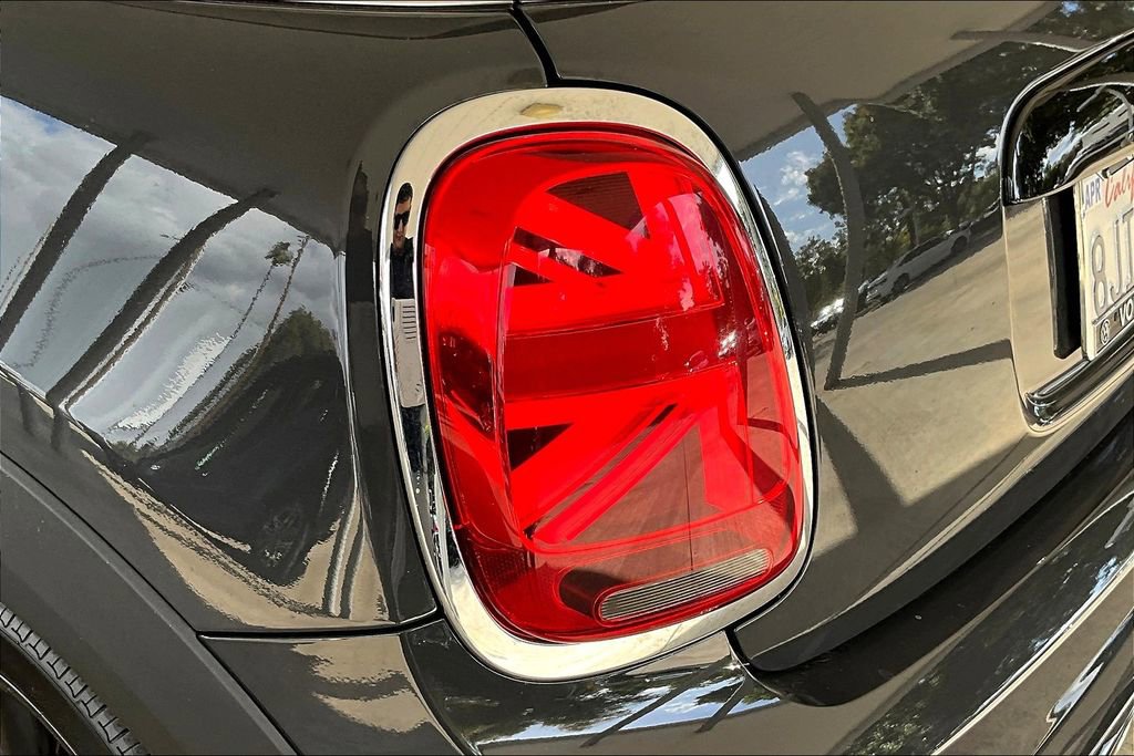 Used 2019 MINI Cooper S image 29