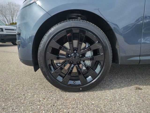 New 2026 Land Rover Range Rover Sport SE AWD/4WD image 21