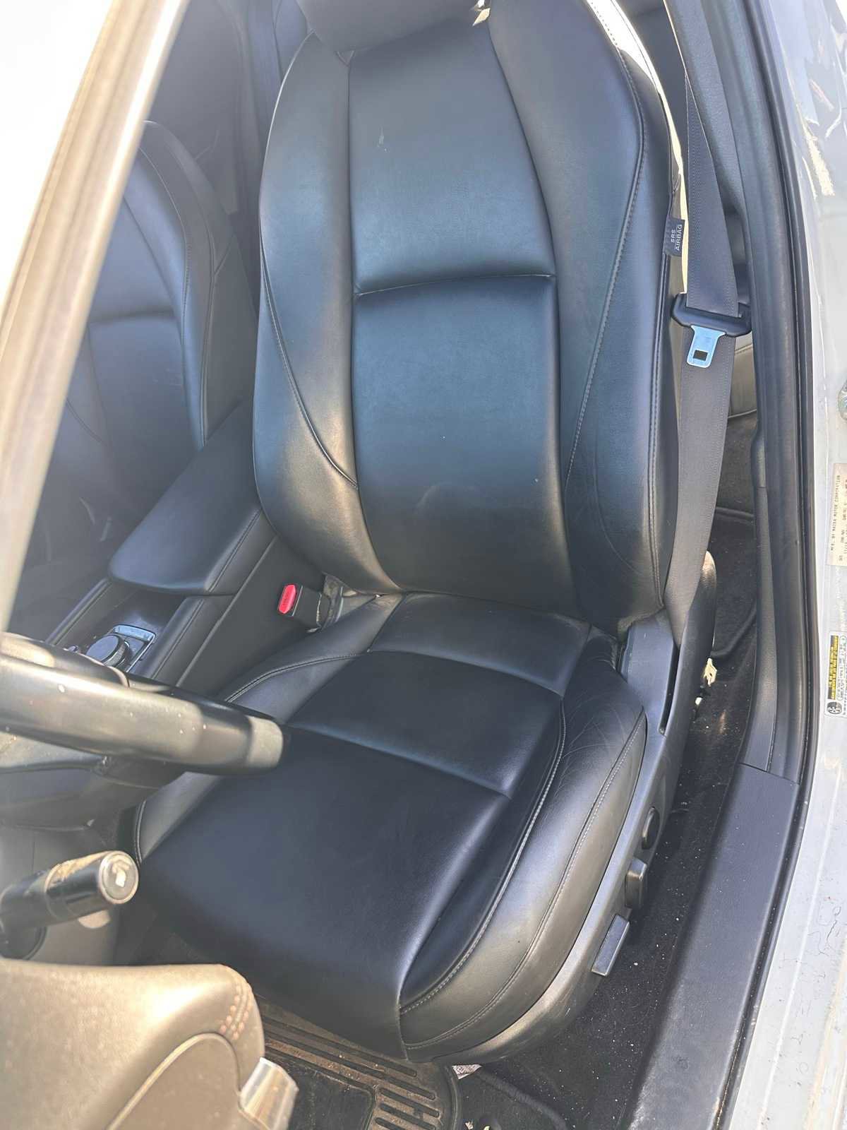 Used 2020 MAZDA MAZDA3 Hatchback w/ Preferred Package image 14