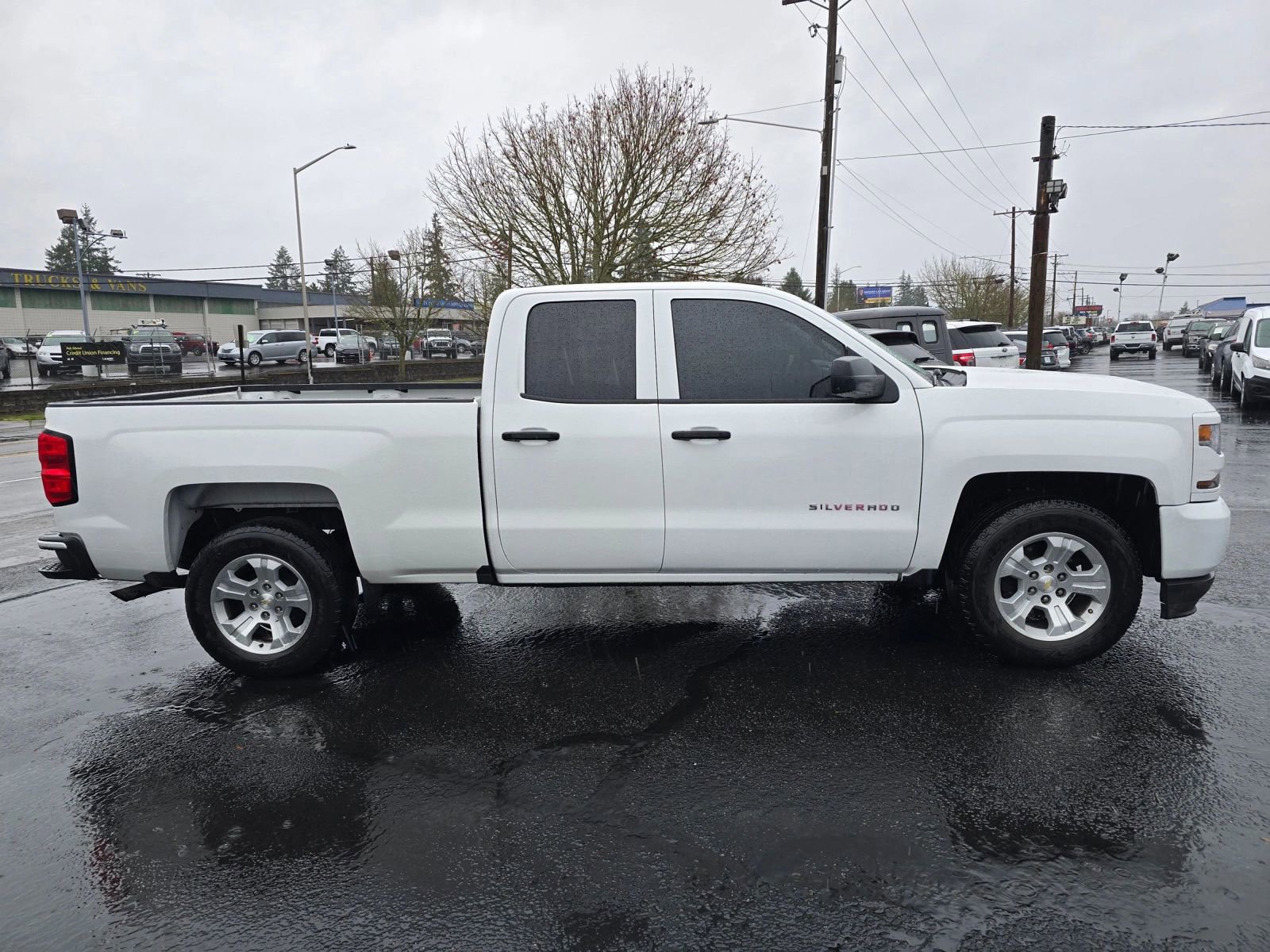 Used 2016 Chevrolet Silverado 1500 Custom w/ Custom Convenience Package image 6
