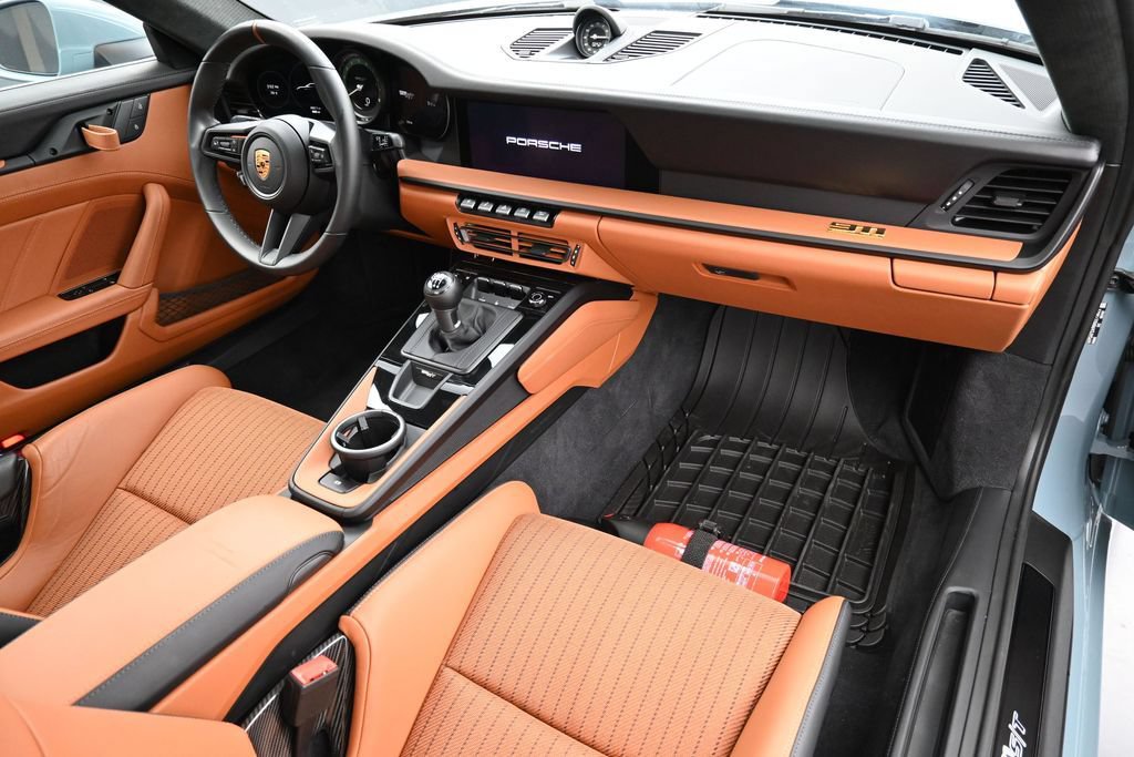 Certified 2024 Porsche 911 GT3 RS RWD image 33
