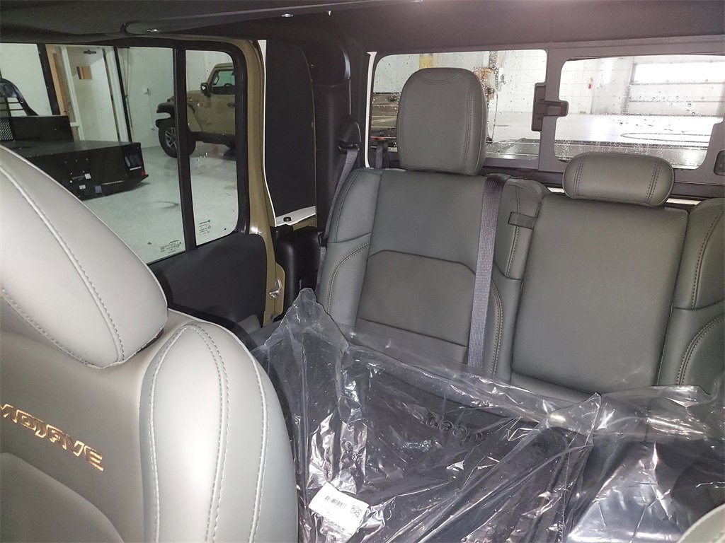 New 2026 Jeep Gladiator Mojave image 12