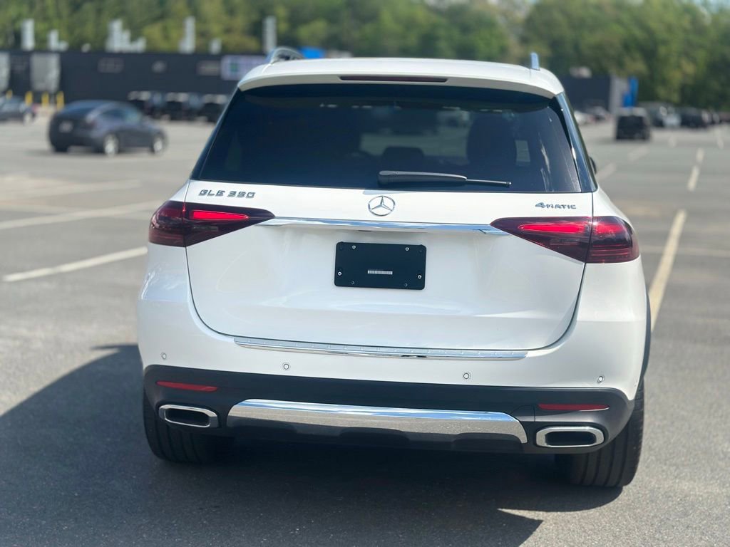 Used 2024 Mercedes-Benz GLE 350 4MATIC image 5