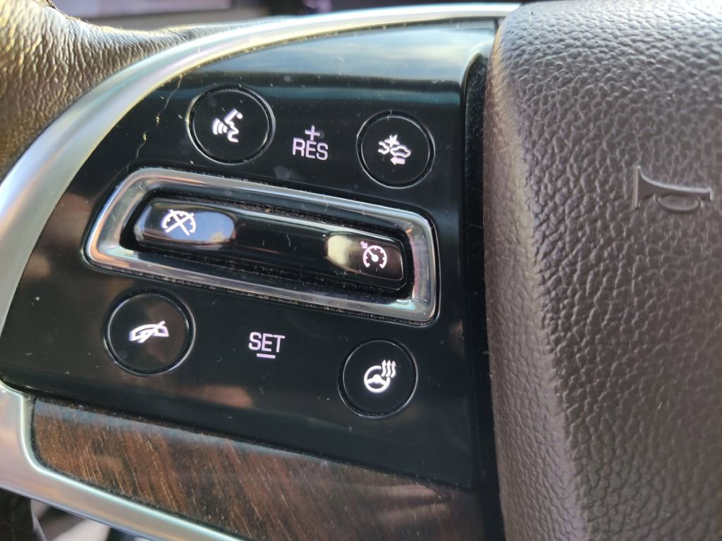Used 2014 Cadillac XTS Luxury w/ Driver Awareness Package image 30