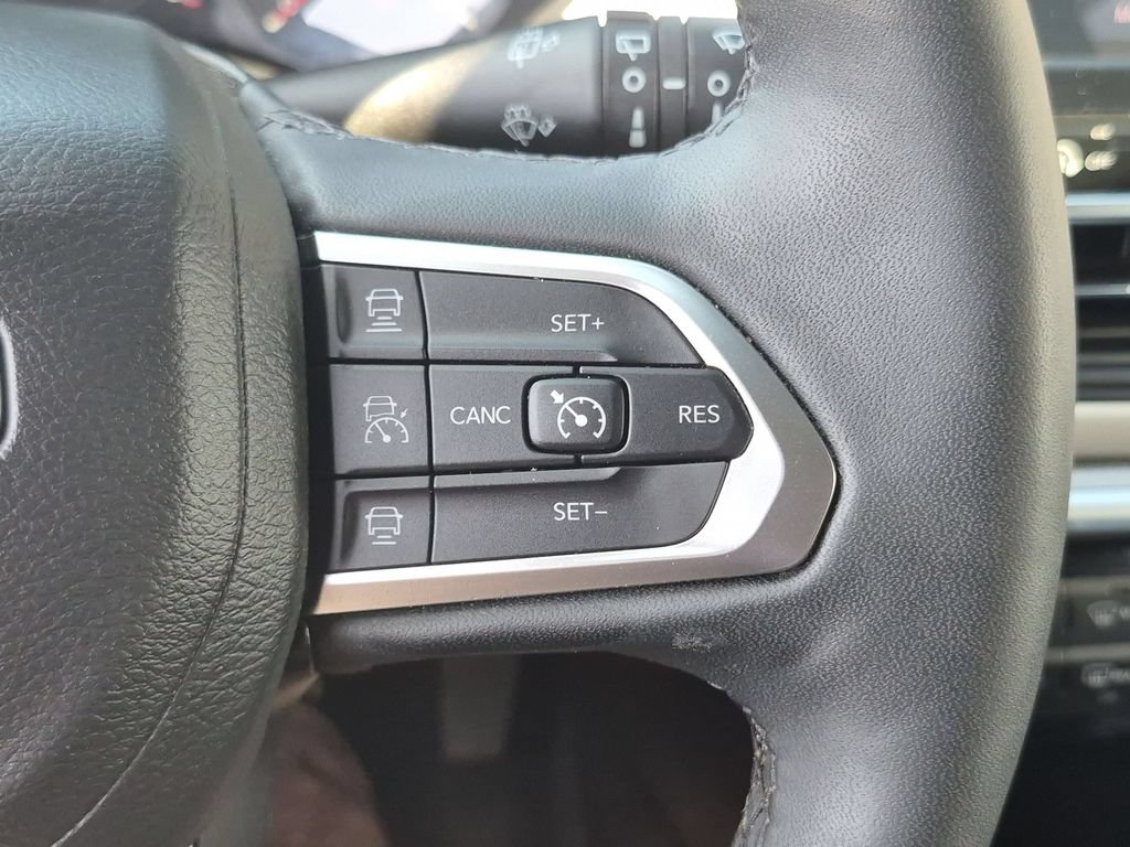 Used 2025 Jeep Compass Limited AWD/4WD image 22
