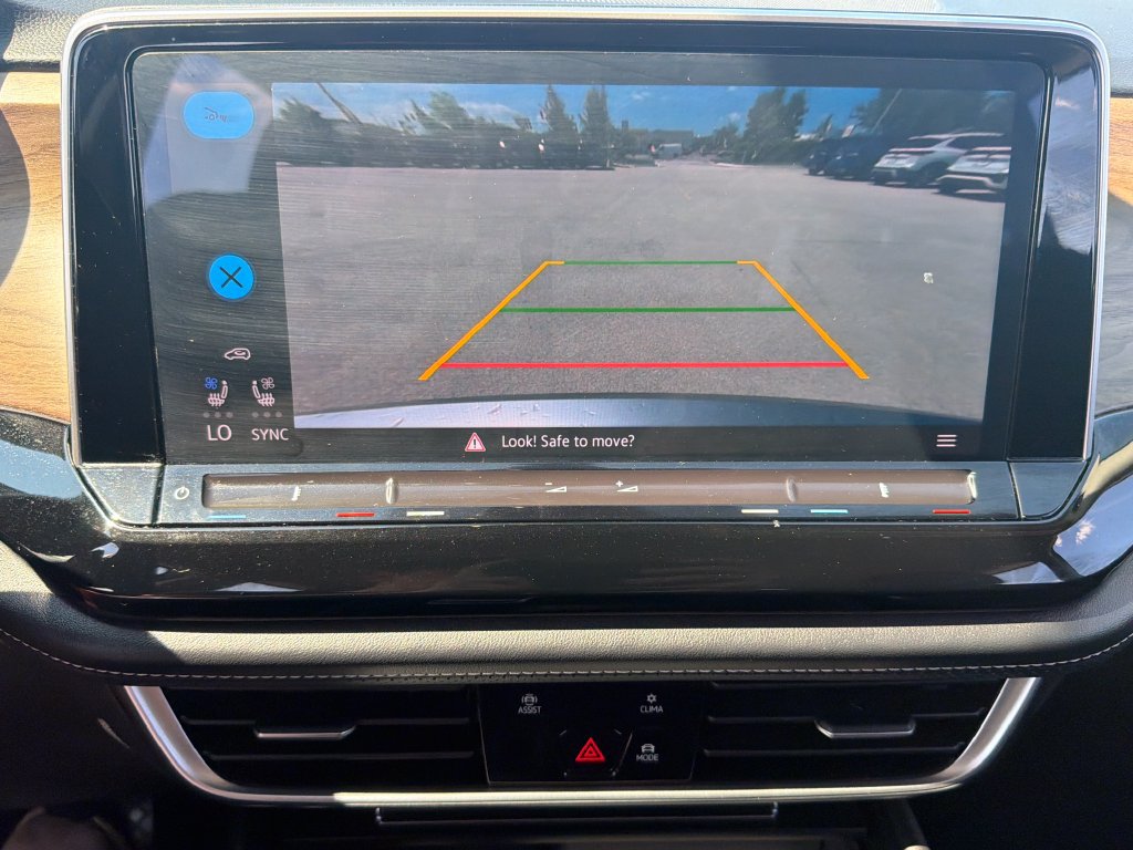 Certified 2024 Volkswagen Atlas SE AWD/4WD image 16