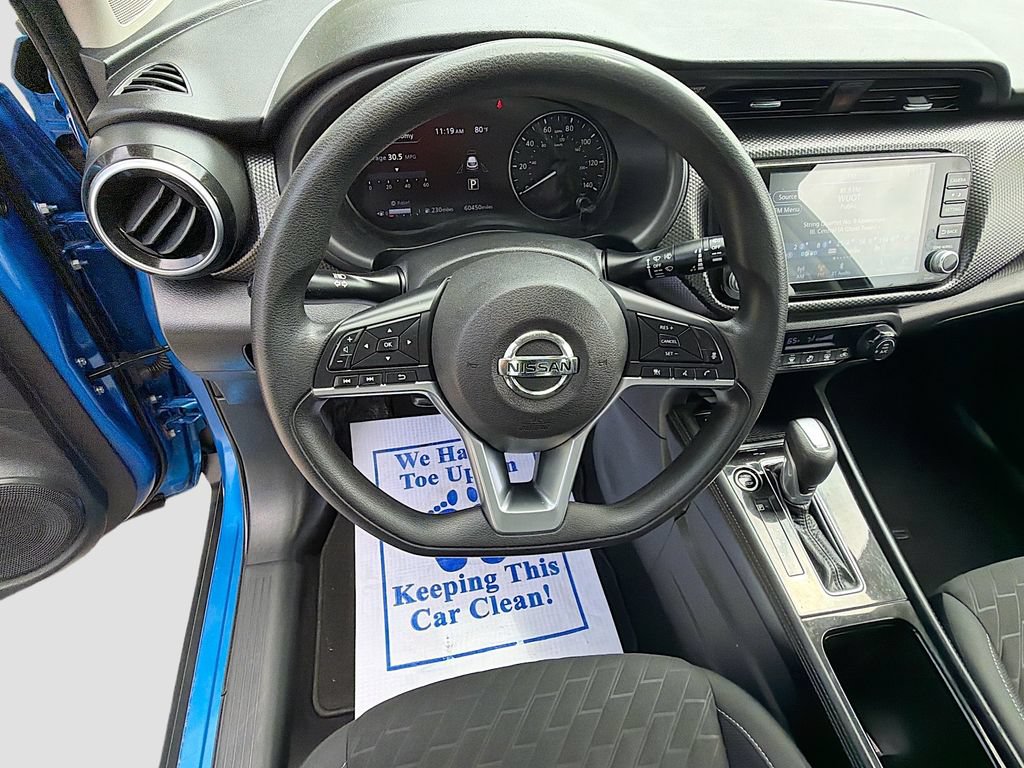 Used 2021 Nissan Kicks SV FWD image 11