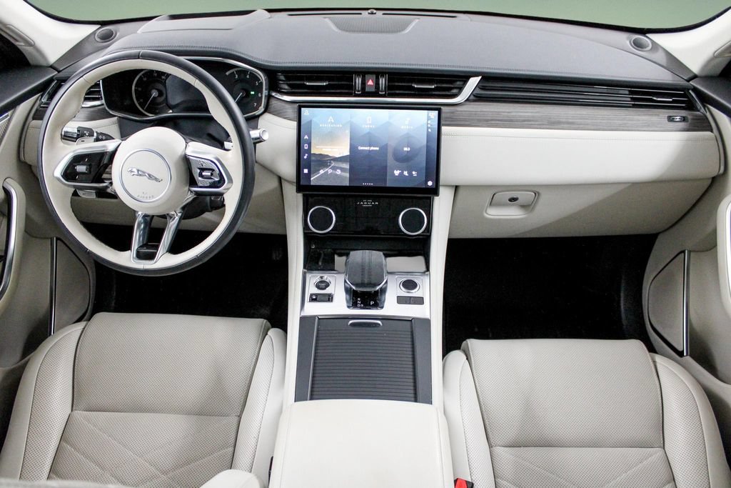 Used 2022 Jaguar F-PACE S AWD/4WD image 19