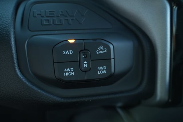 New 2026 RAM 2500 Big Horn AWD/4WD image 32