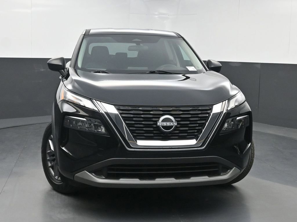 Used 2023 Nissan Rogue S image 36