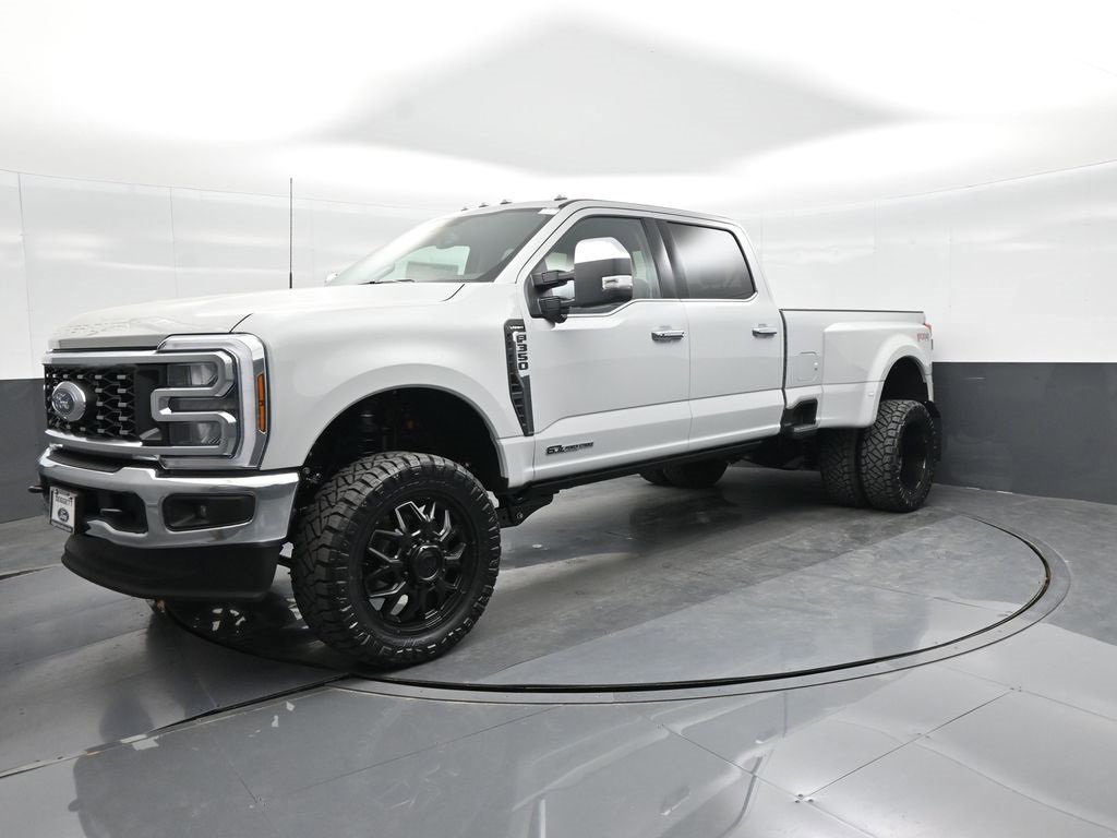 New 2026 Ford F350 Lariat w/ Chrome Package image 22