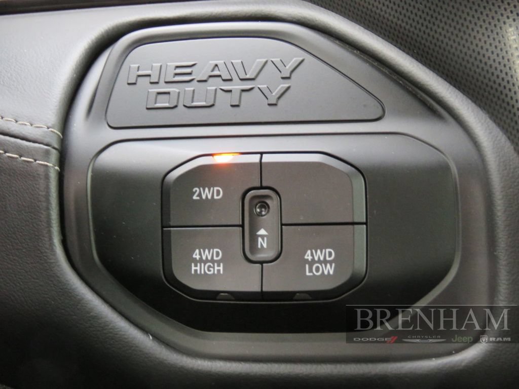 Used 2026 RAM 2500 Limited AWD/4WD image 27