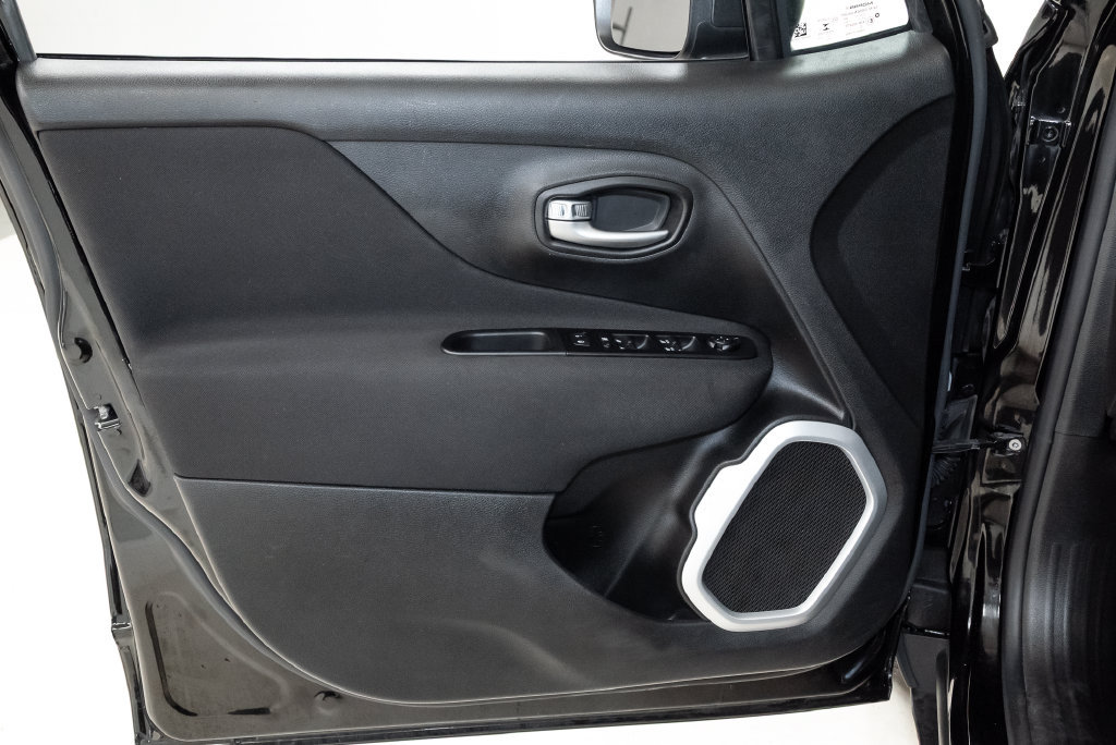 Used 2021 Jeep Renegade Sport FWD image 9