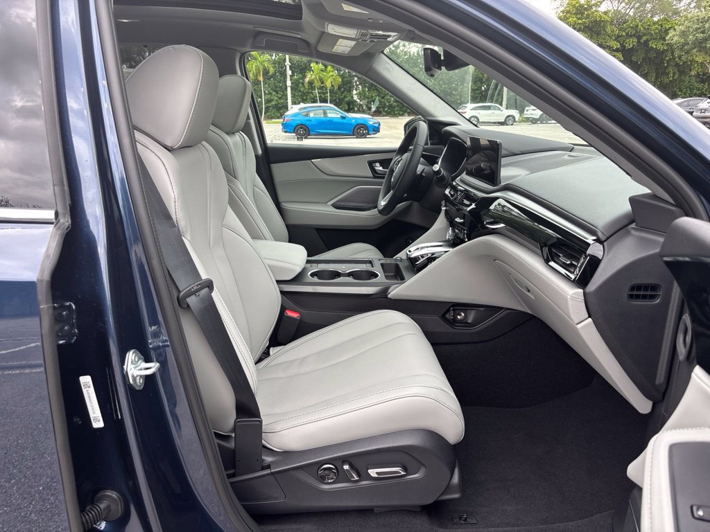 New 2026 Acura MDX w/ Technology Package FWD image 12