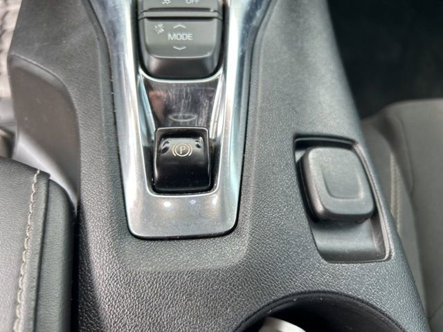 Used 2018 Chevrolet Camaro LS RWD image 27
