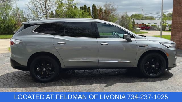 Certified 2024 Buick Enclave Essence w/ Sport Touring Edition FWD image 9