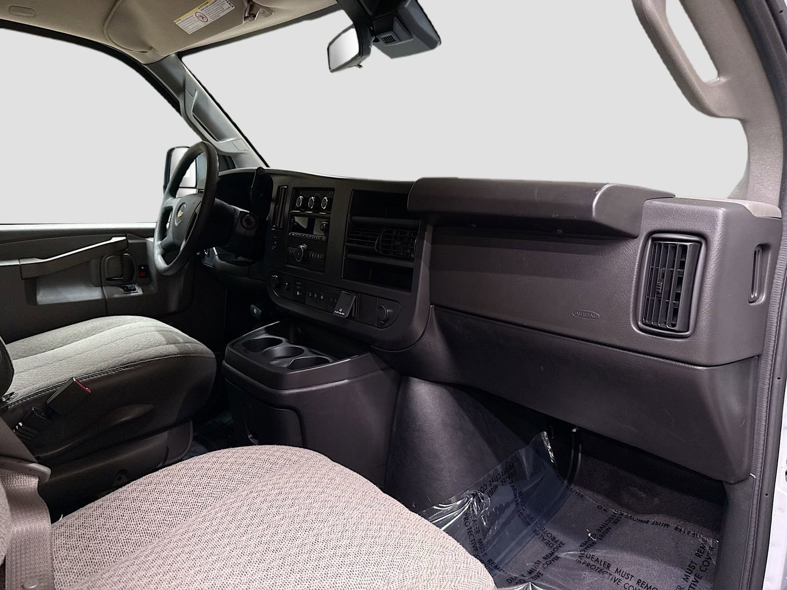 Used 2025 Chevrolet Express 3500 LT w/ LT Preferred Equipment Group RWD image 31
