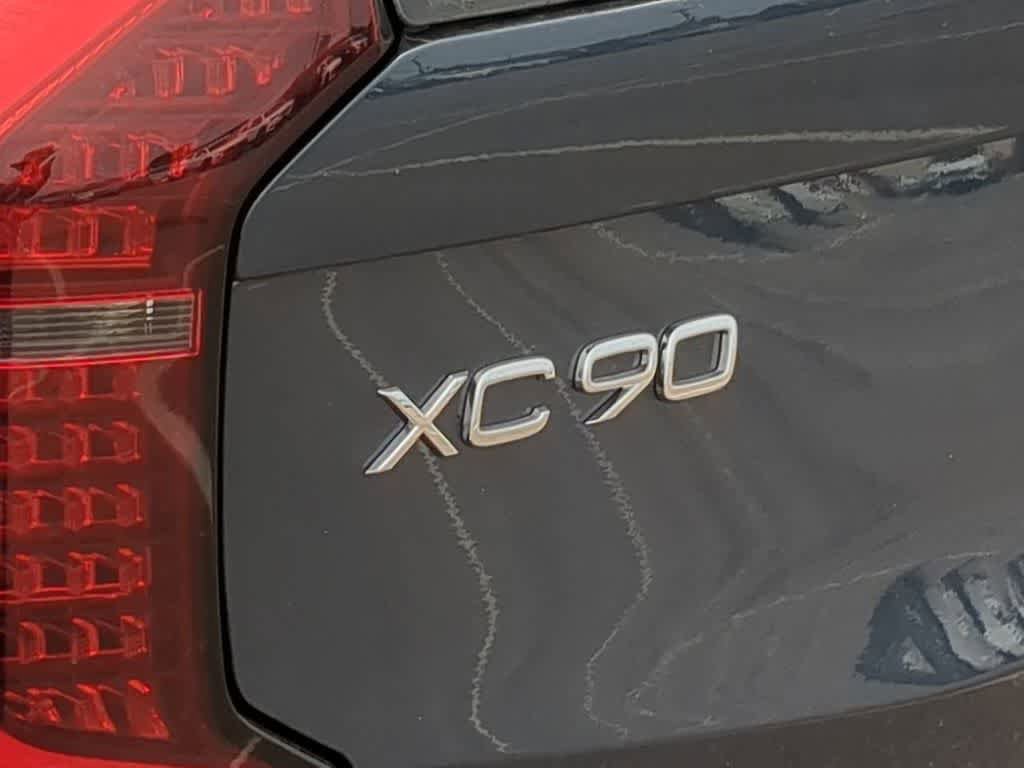 New 2026 Volvo XC90 B6 Plus w/ Protection Package AWD/4WD image 12
