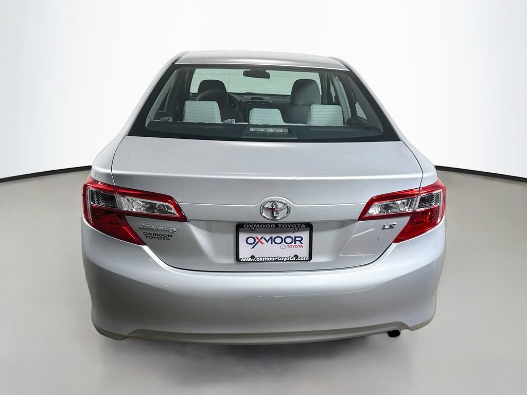 Used 2013 Toyota Camry LE FWD image 6