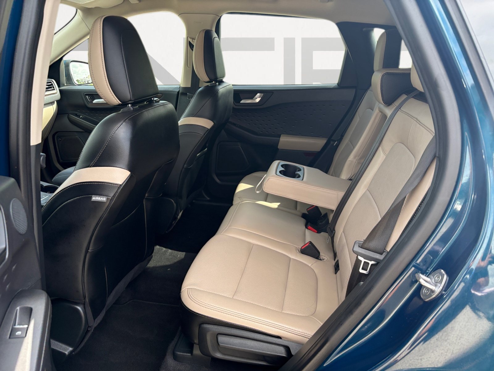 Used 2020 Ford Escape Titanium AWD/4WD image 21
