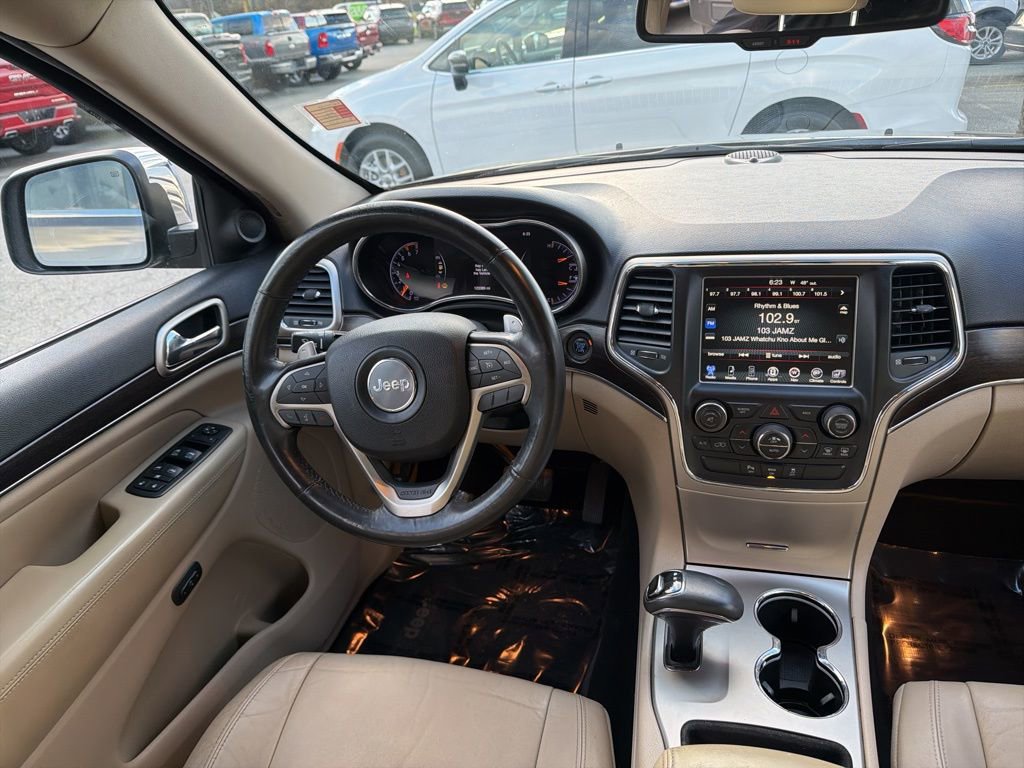 Used 2014 Jeep Grand Cherokee Limited w/ Trailer Tow Group IV image 8