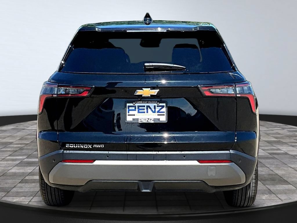 Used 2026 Chevrolet Equinox LT AWD/4WD image 6