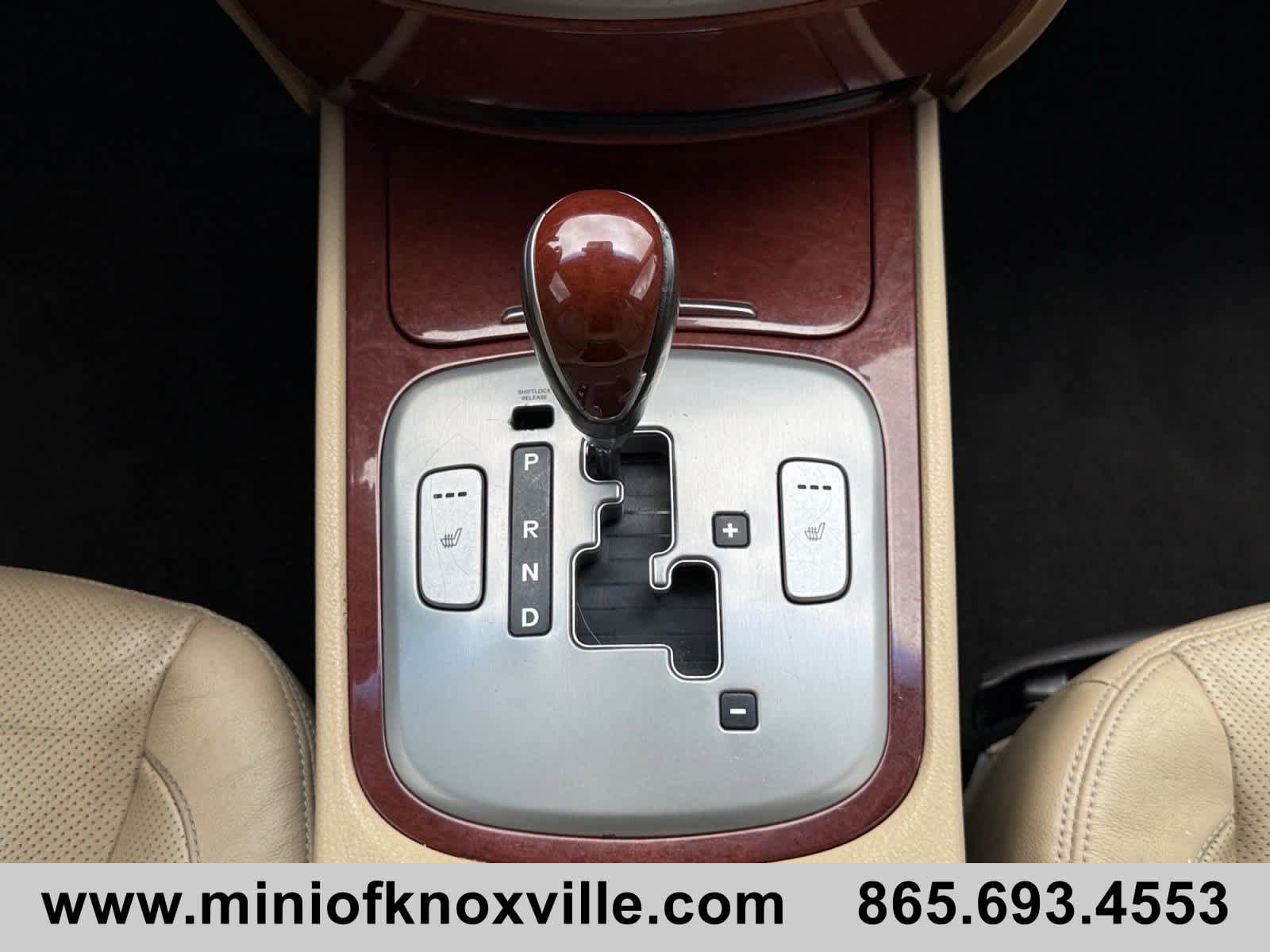 Used 2012 Hyundai Genesis 3.8 image 22