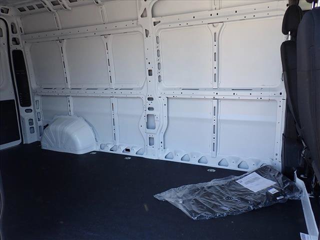 New 2026 RAM ProMaster 2500 w/ Convenience Group FWD image 9