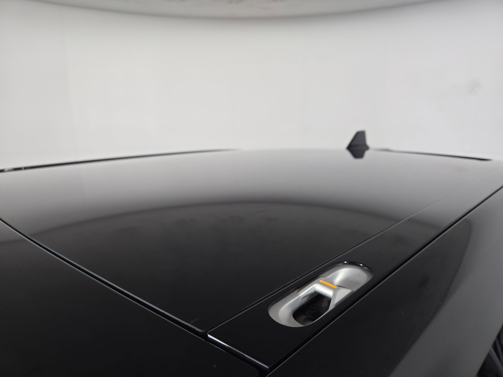 Used 2024 Rivian R1T Adventure AWD/4WD image 13