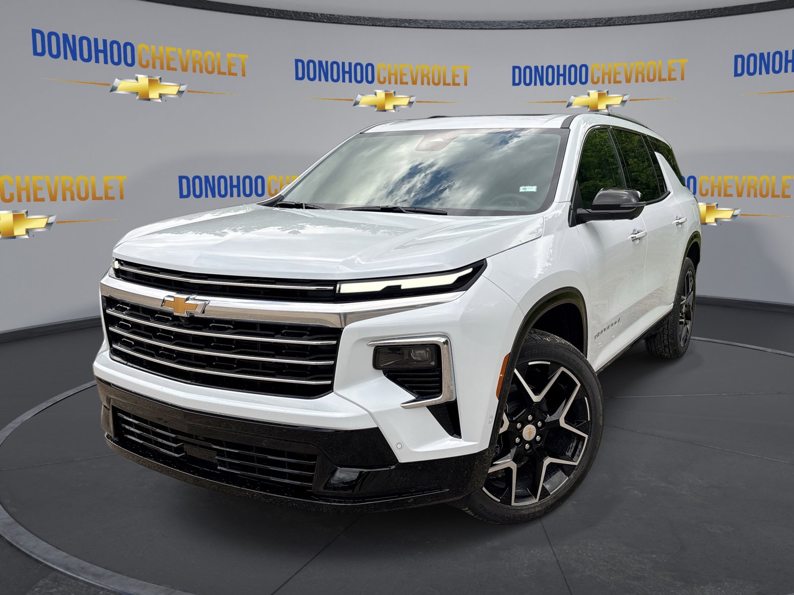 New 2026 Chevrolet Traverse High Country AWD/4WD image 4