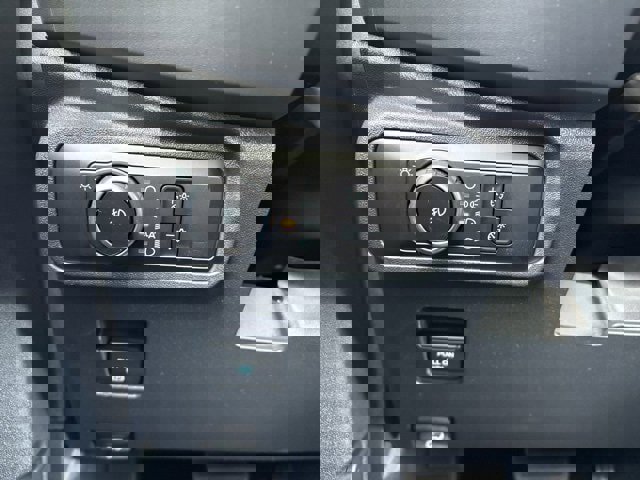 New 2025 Ford Bronco Badlands image 46