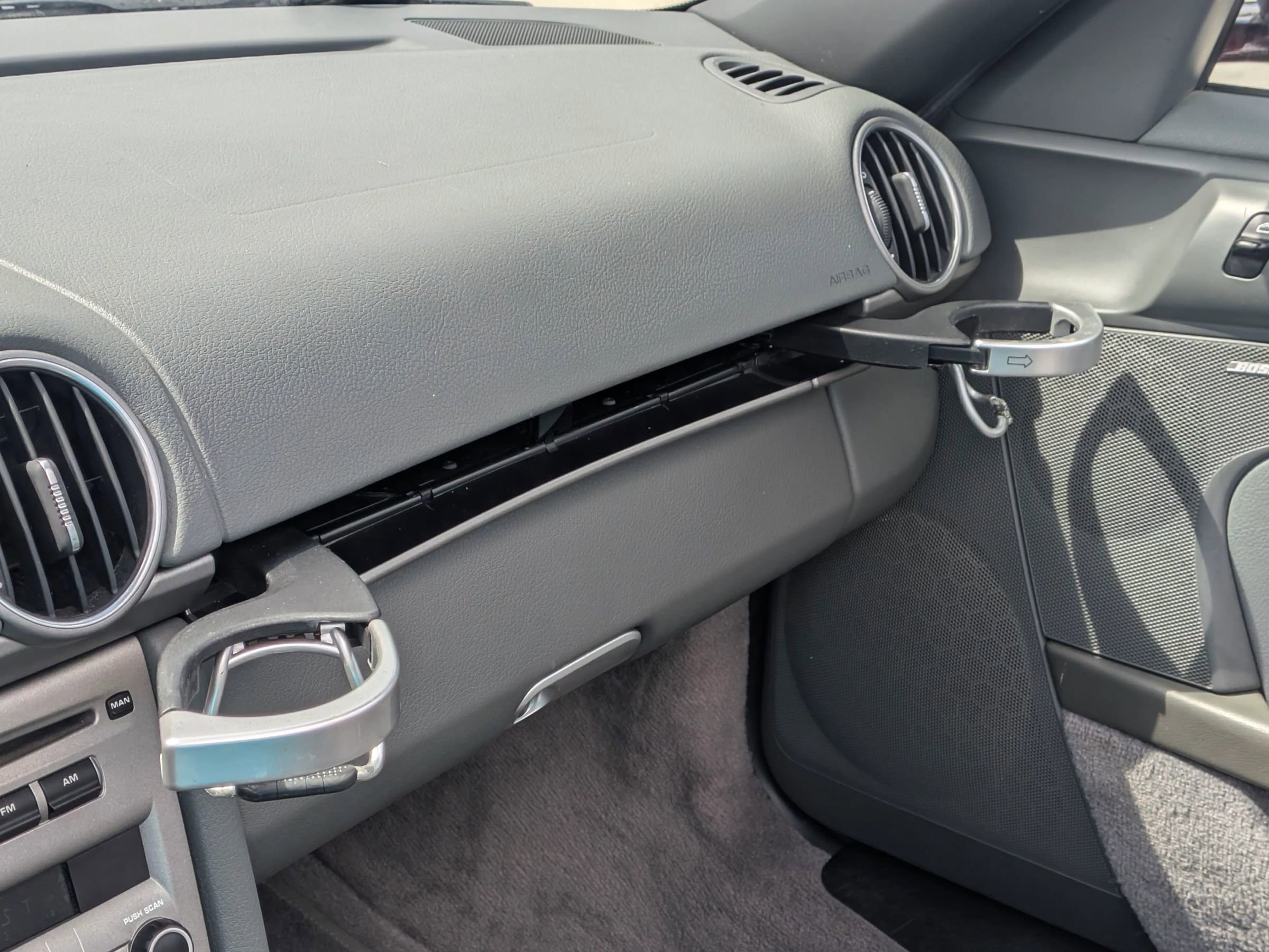 Used 2005 Porsche Boxster RWD image 18