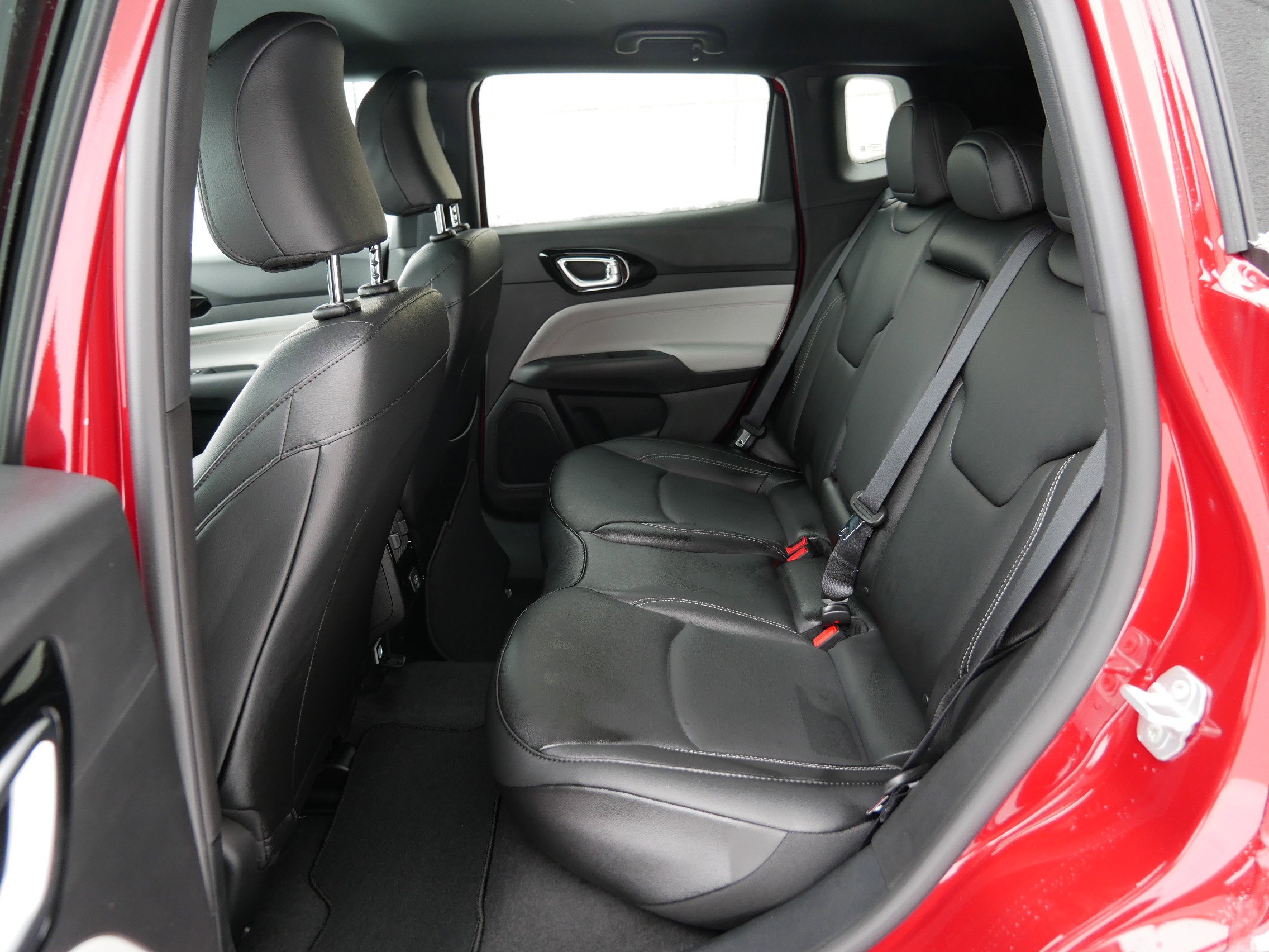 New 2026 Jeep Compass Limited image 8