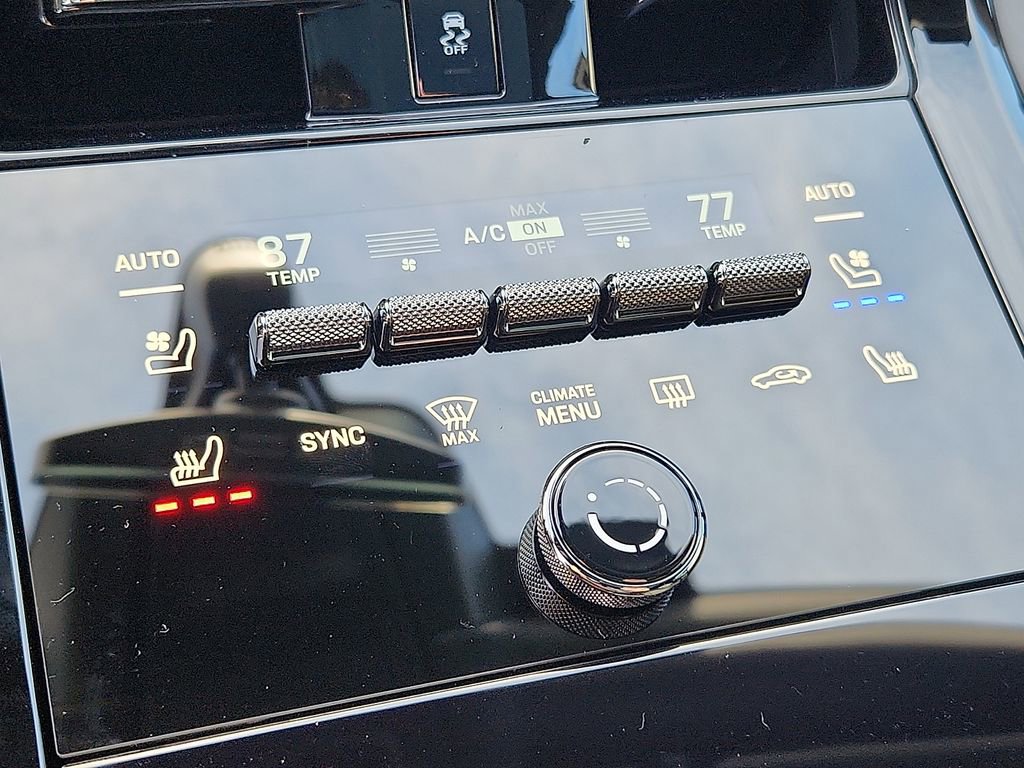 New 2026 Porsche Panamera 4 image 14