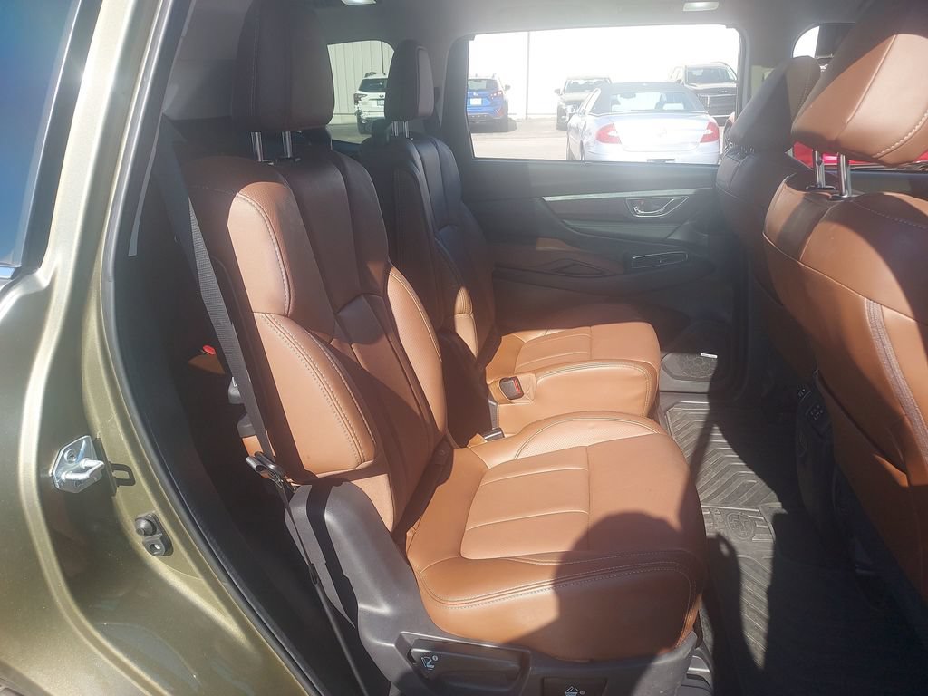 Used 2023 Subaru Ascent Touring AWD/4WD image 36