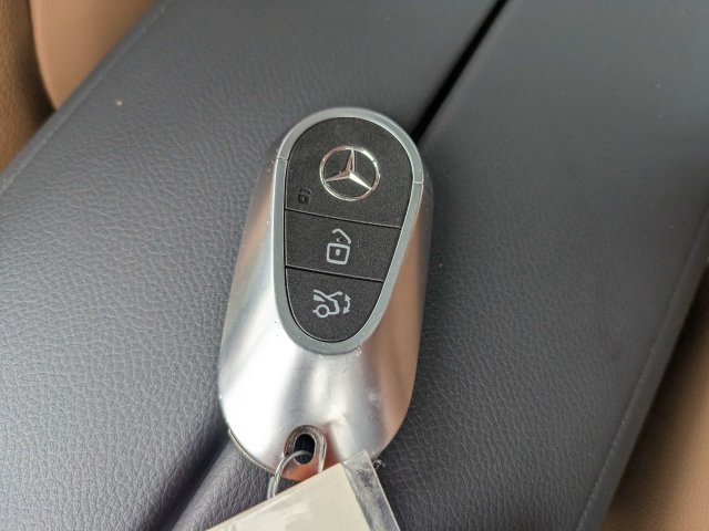 Used 2026 Mercedes-Benz E 350 Sedan image 31