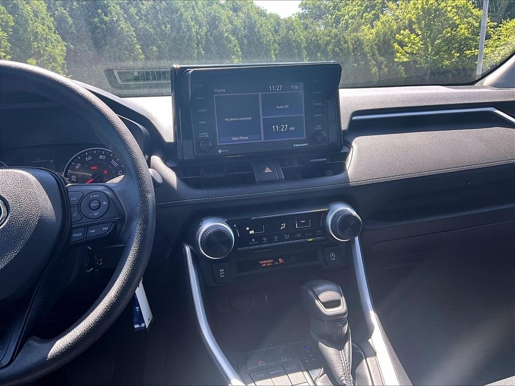 Used 2020 Toyota RAV4 LE w/ All Weather Liner Package AWD/4WD image 18