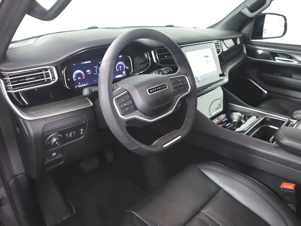 Used 2023 Jeep Wagoneer Series II w/ Premium Group I AWD/4WD image 10